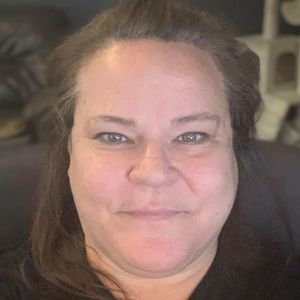 Meet your Posher, Corinne